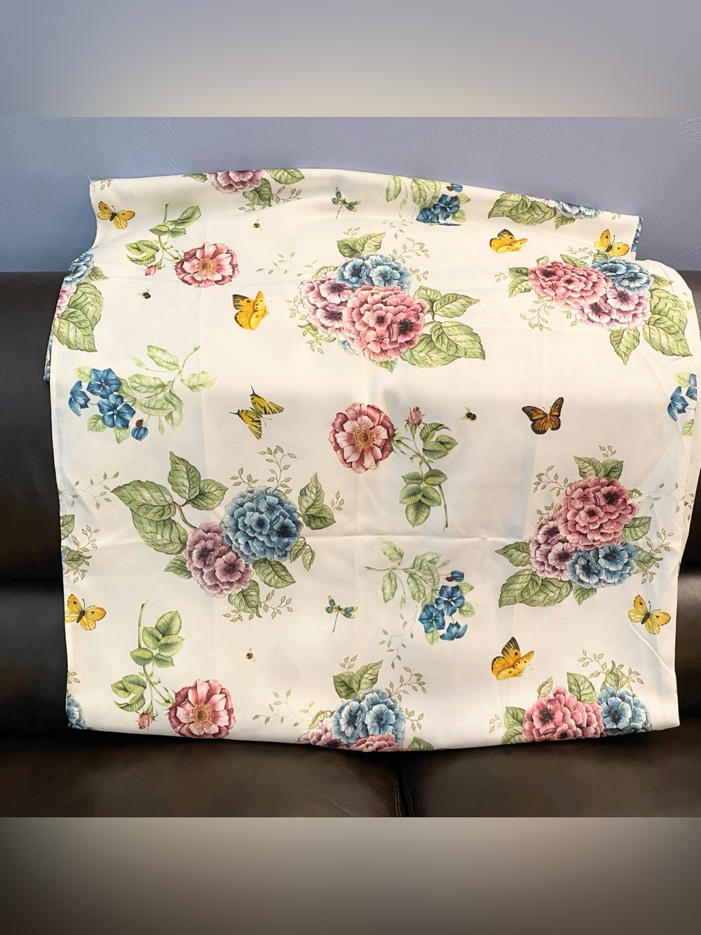 LENOX Butterfly Meadow Bloom Tablecloth Rectangular Bardwil Home NY